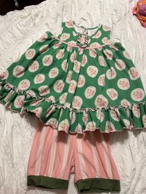 Sweet honey Green and Pink Floral Kids Set
